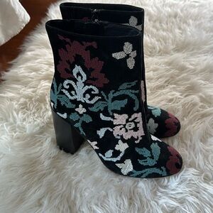 Rebecca minkoff heeled floral boots in size 10